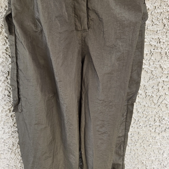 Urban Outfitters Cameron Nylon Belted Halter Jumpsuit - Picture 6 of 10